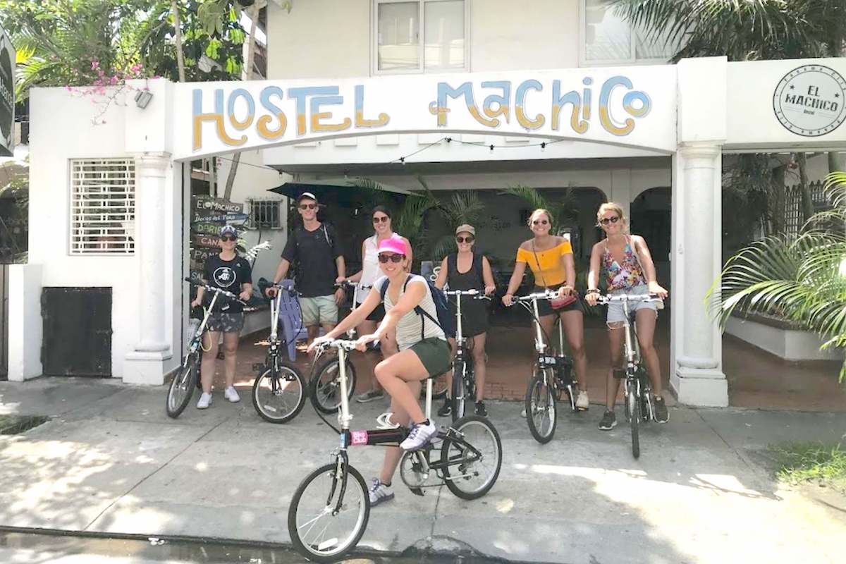 Panama City sightseeing Bike Tour guests starting tour