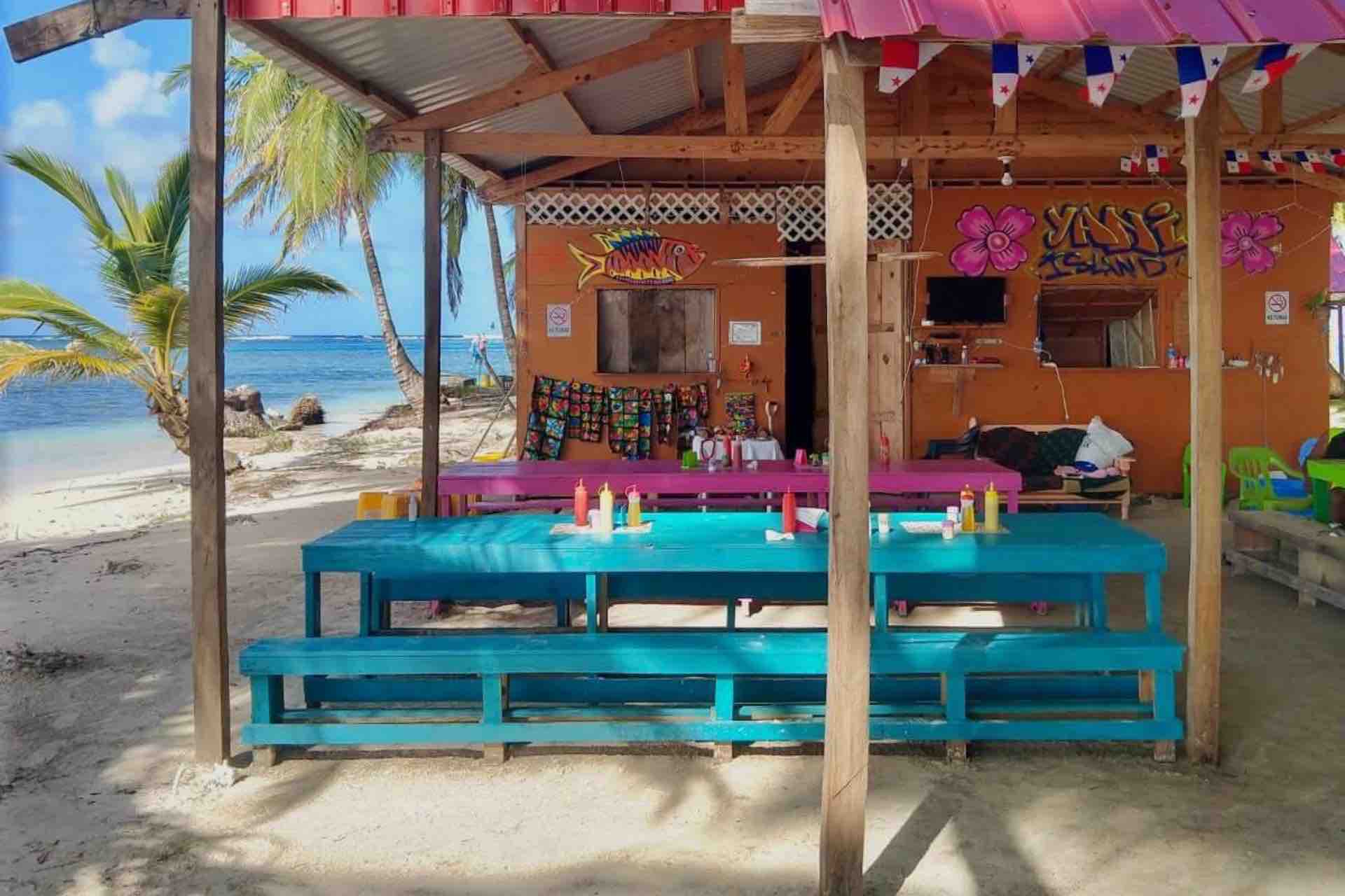 San Blas Isla Yansailadup island restaurant oceanview beach