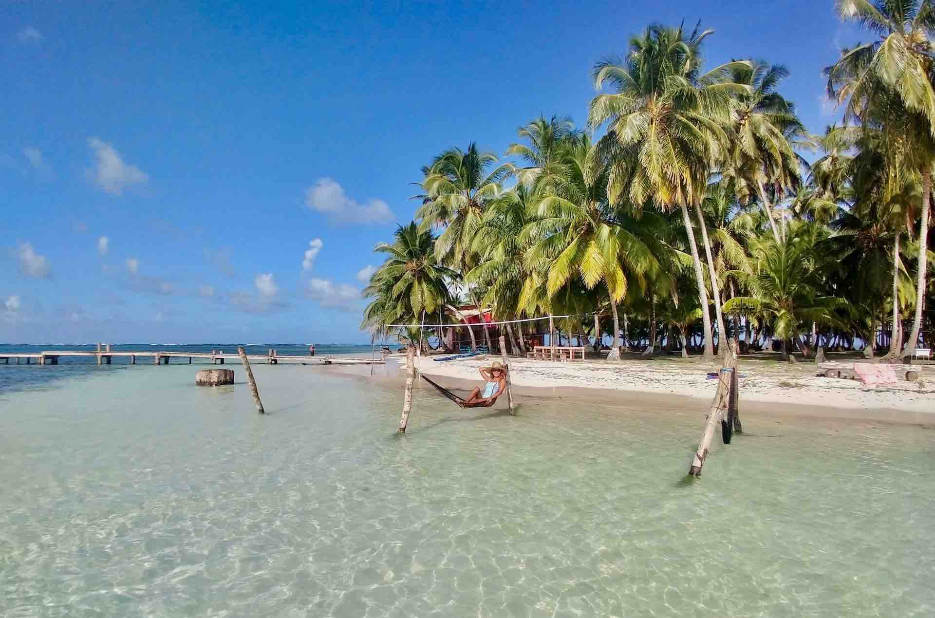 San Blas Panama Isla Yansailadup ocean hammocks