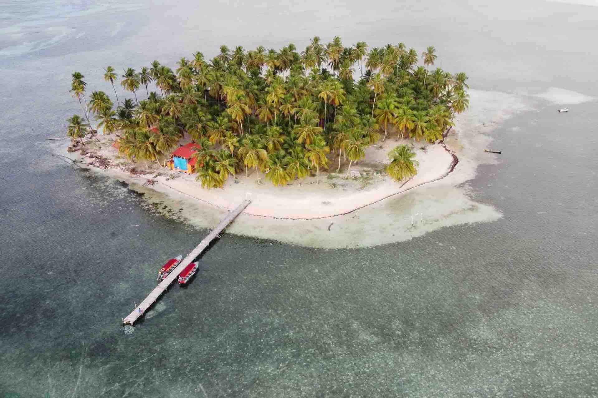 San Blas Isla Yansailadup aerial photo of the island