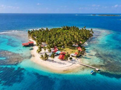 Aerial view of Isla Diablo San Blas surrounded by turquoise Caribbean water San Blas 3 day tour