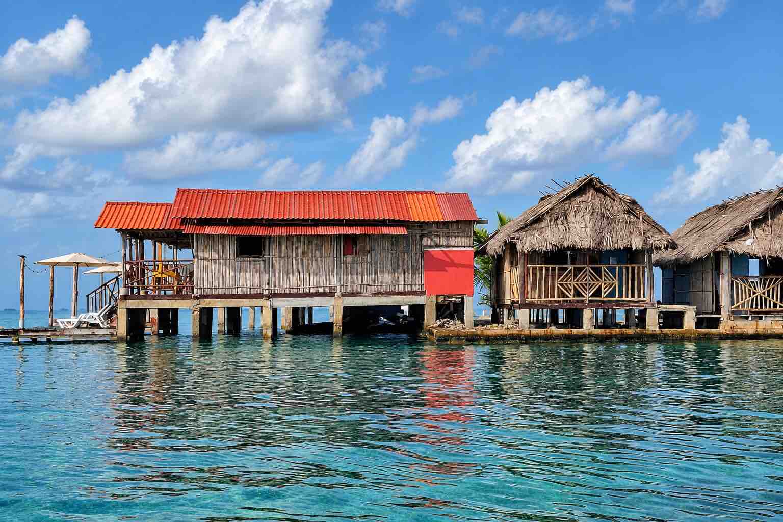 Cabin property on Isla Narasgandup San Blas