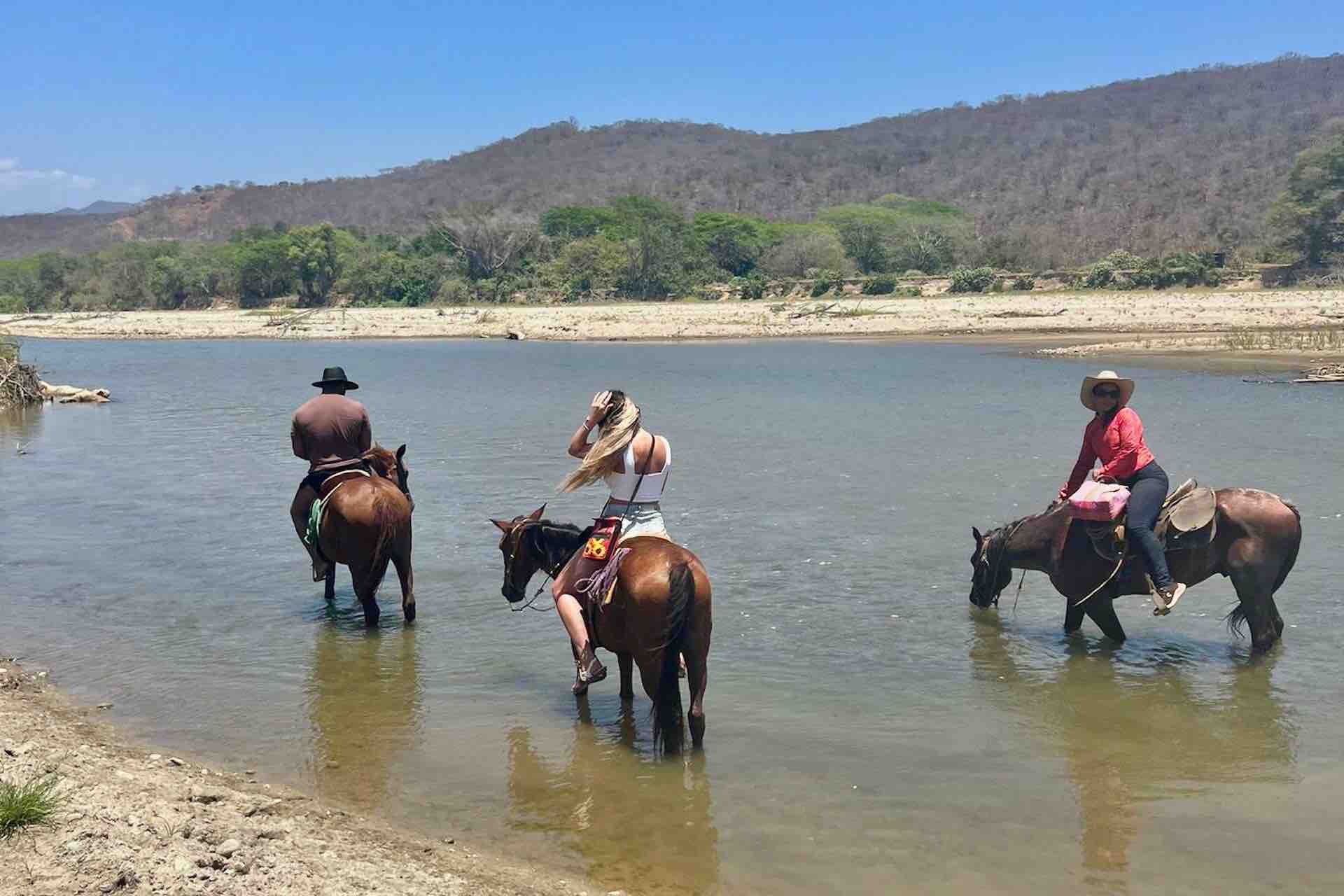 beach horseback riding copalita huatulco tours in lake