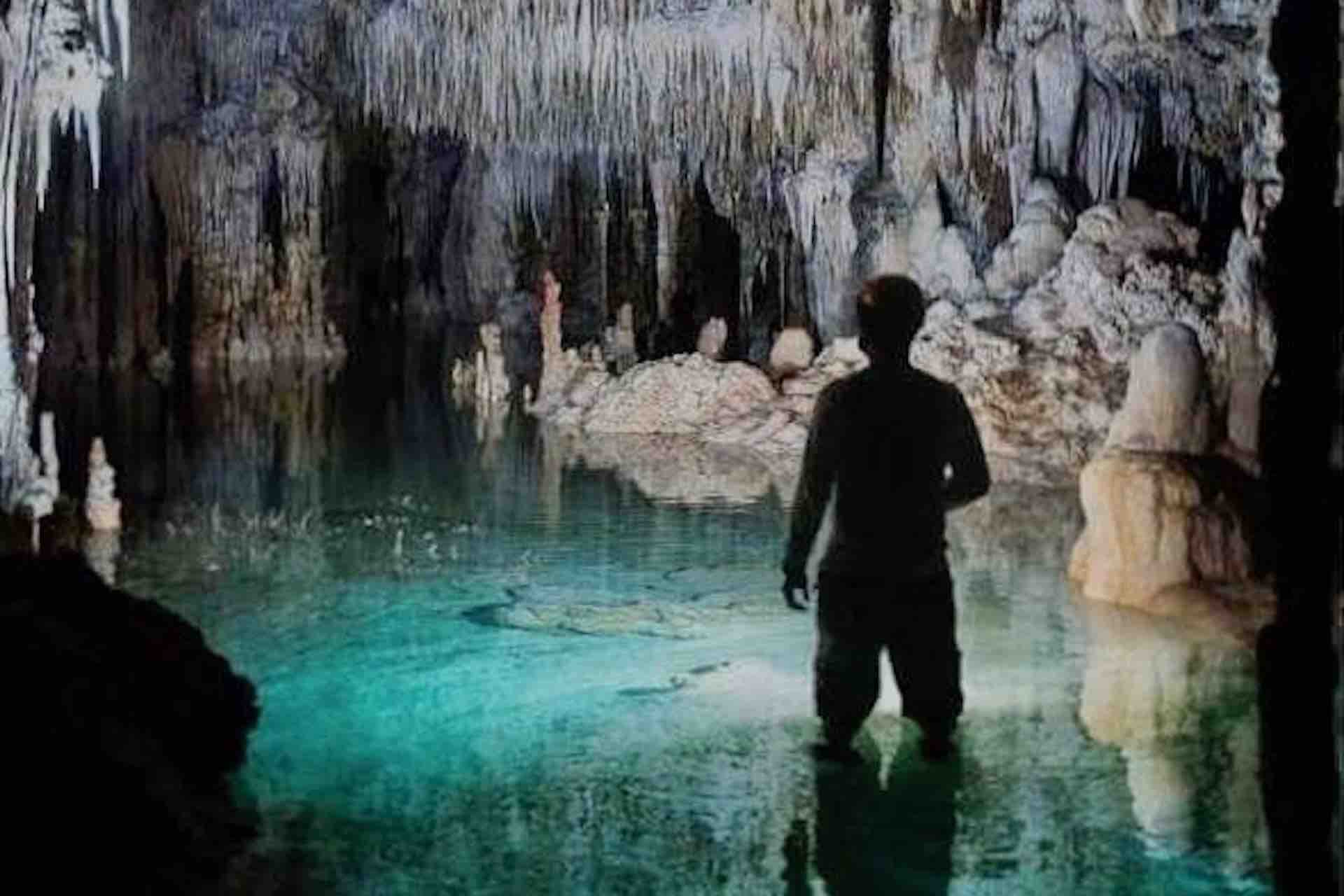Cenote Riviera Maya Mexico Cancun Tulum Playa del carmen cenote tour guests inside mayan water cave