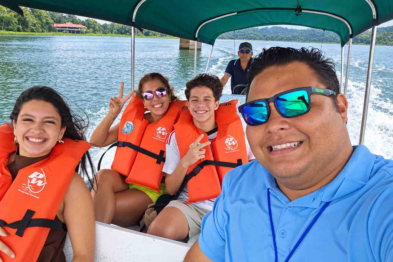 Monkey Island and Embera Village Tour – Gatun Lake Boat Ride Guests and guide on a Gatun Lake boat during a Monkey Island and Embera Village Tour