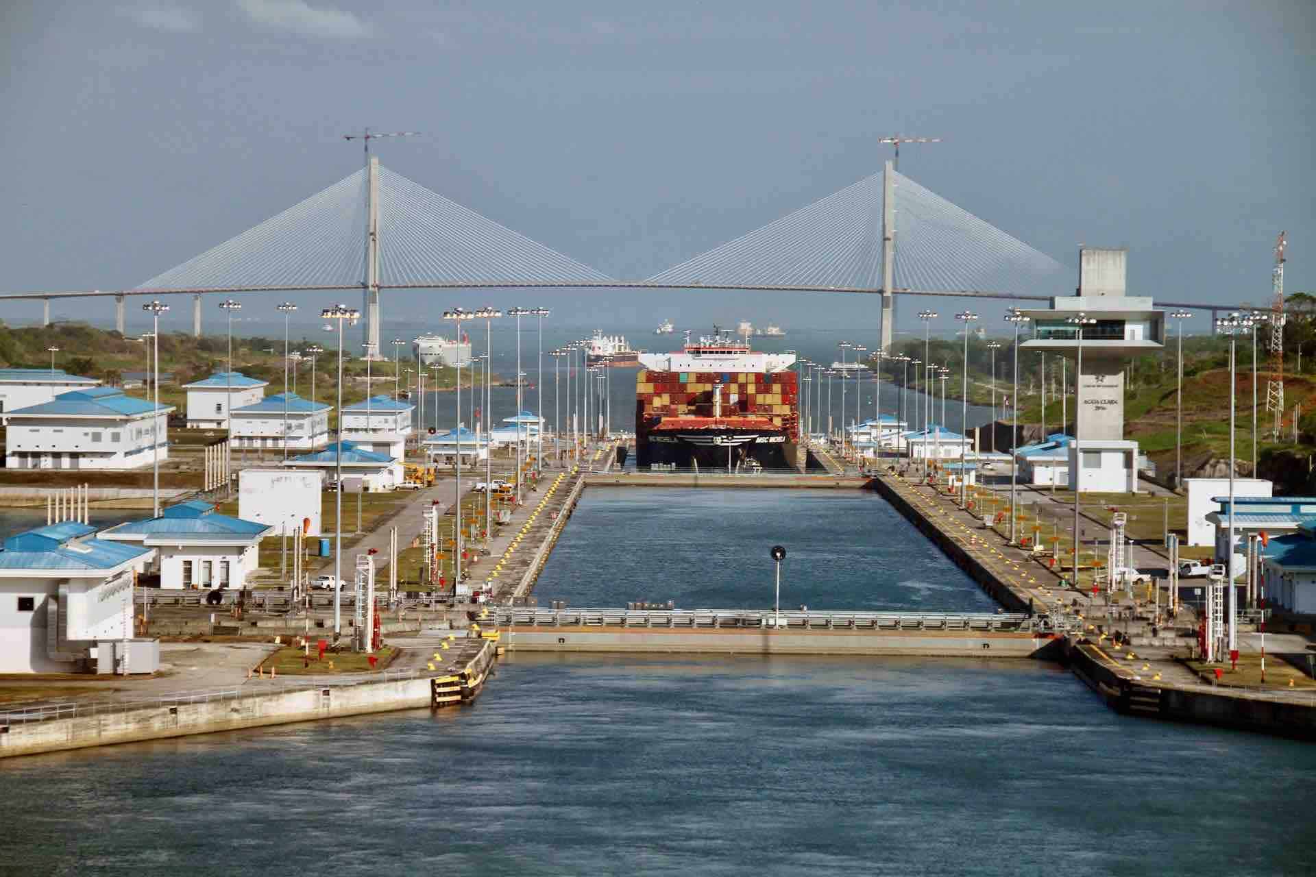 Panama Canal loocks with ship during Panama City tour