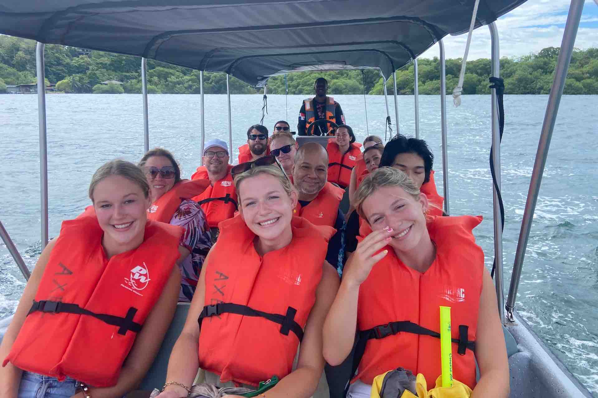 Bocas del Toro Zapatilla Island Snorkeling Tour