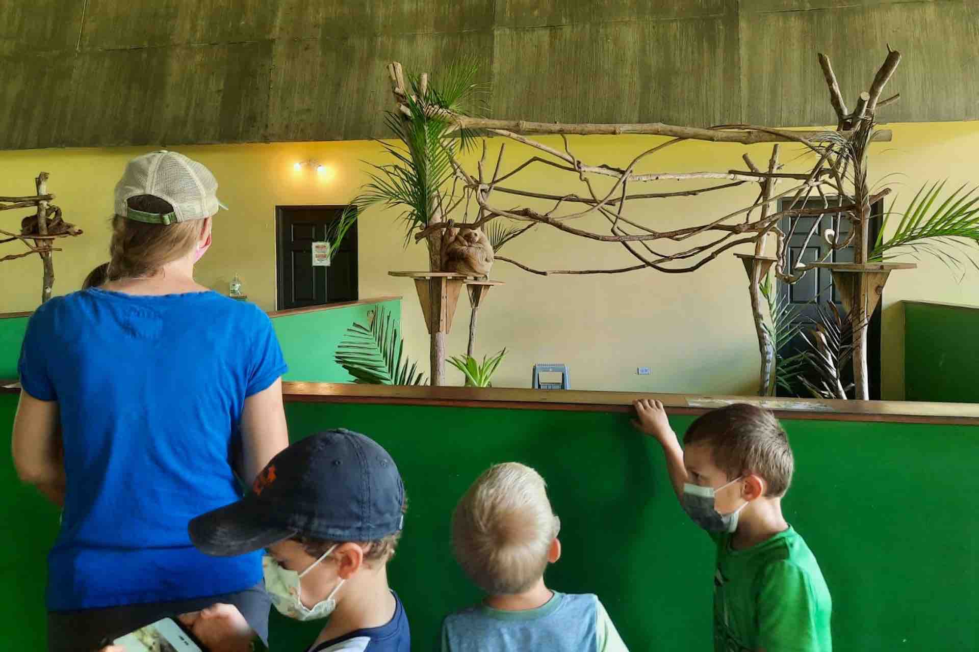 Panama Monkey Island and Sloth tour exhibit with kids
