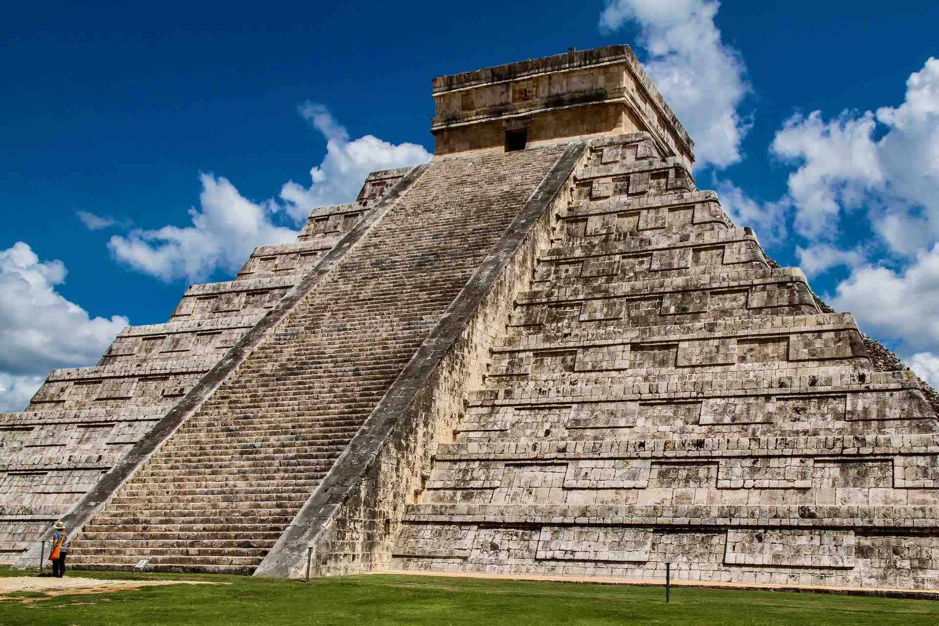 Chichén Itzá Tour pyramid mexico