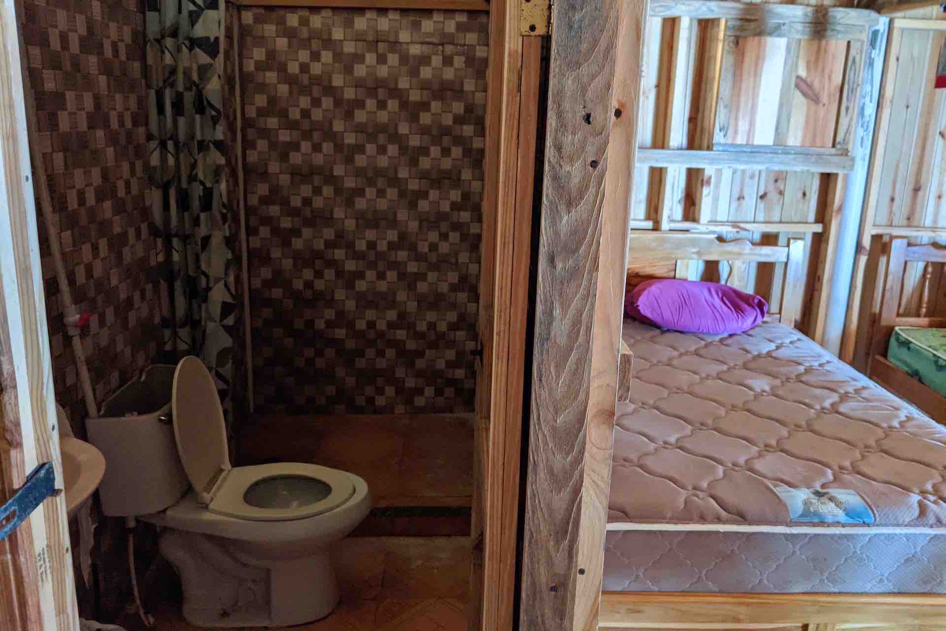 Isla Perro Private Cabin Ensuite Bathroom Private ensuite bathroom in an Isla Perro cabin in San Blas