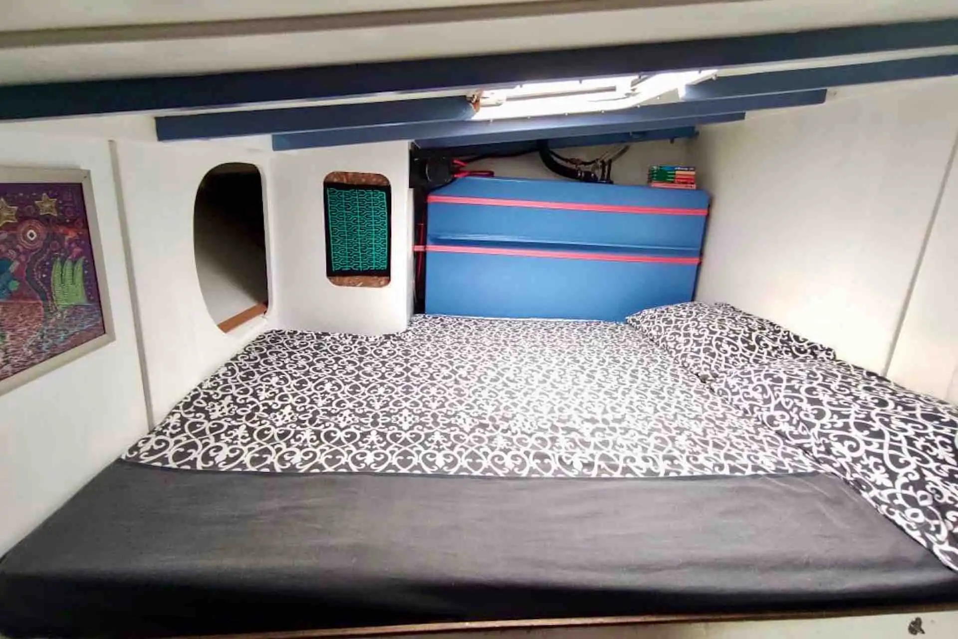 Gallina Catamaran bedroom 2