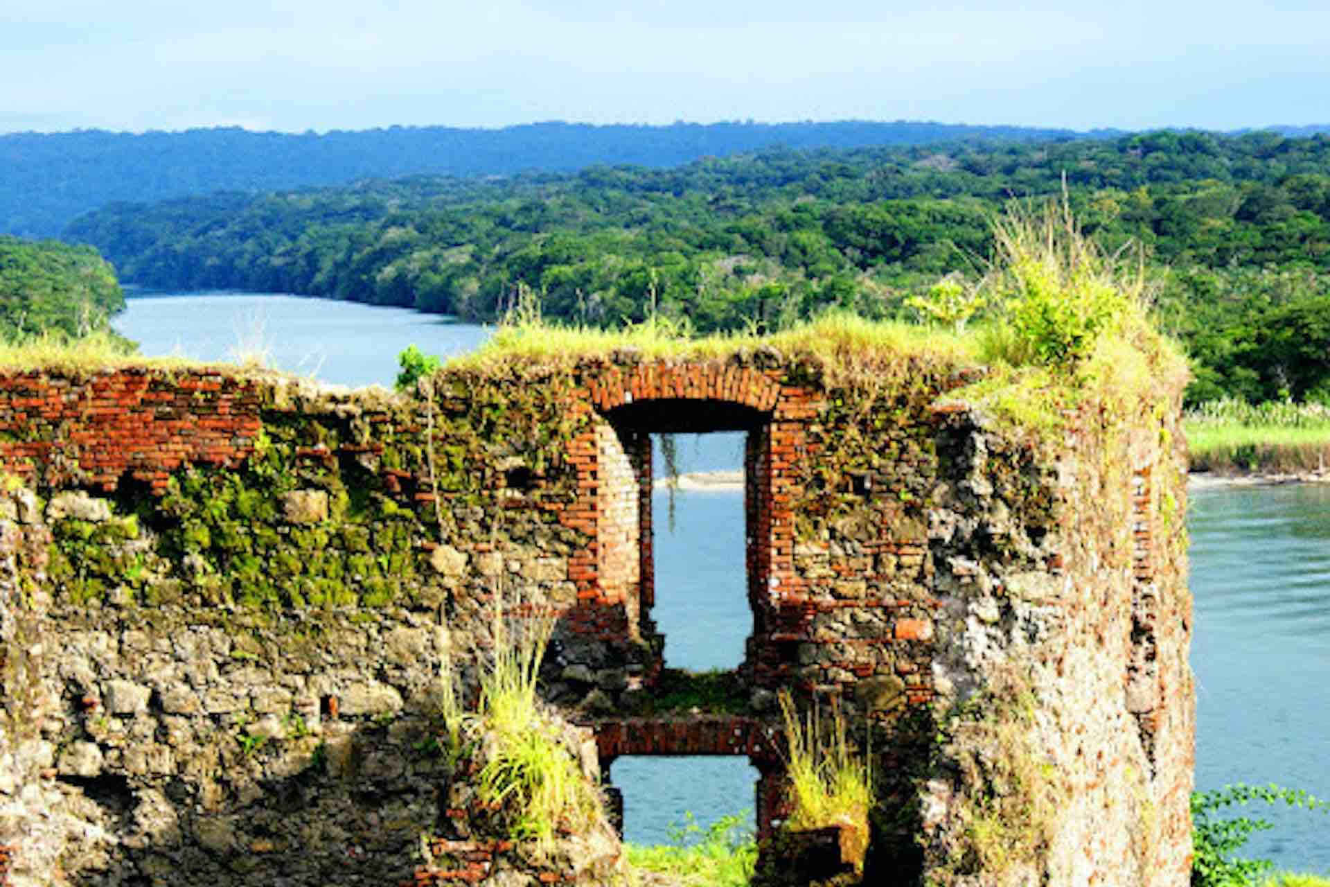 San Lorenzo Panama fort Ocean to Ocean Panama tour ruins