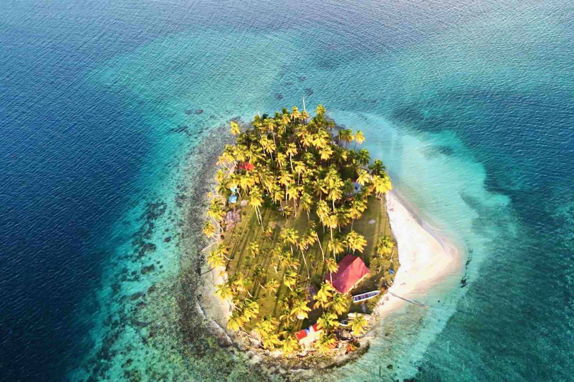 Isla Pelicano San Blas aerial view