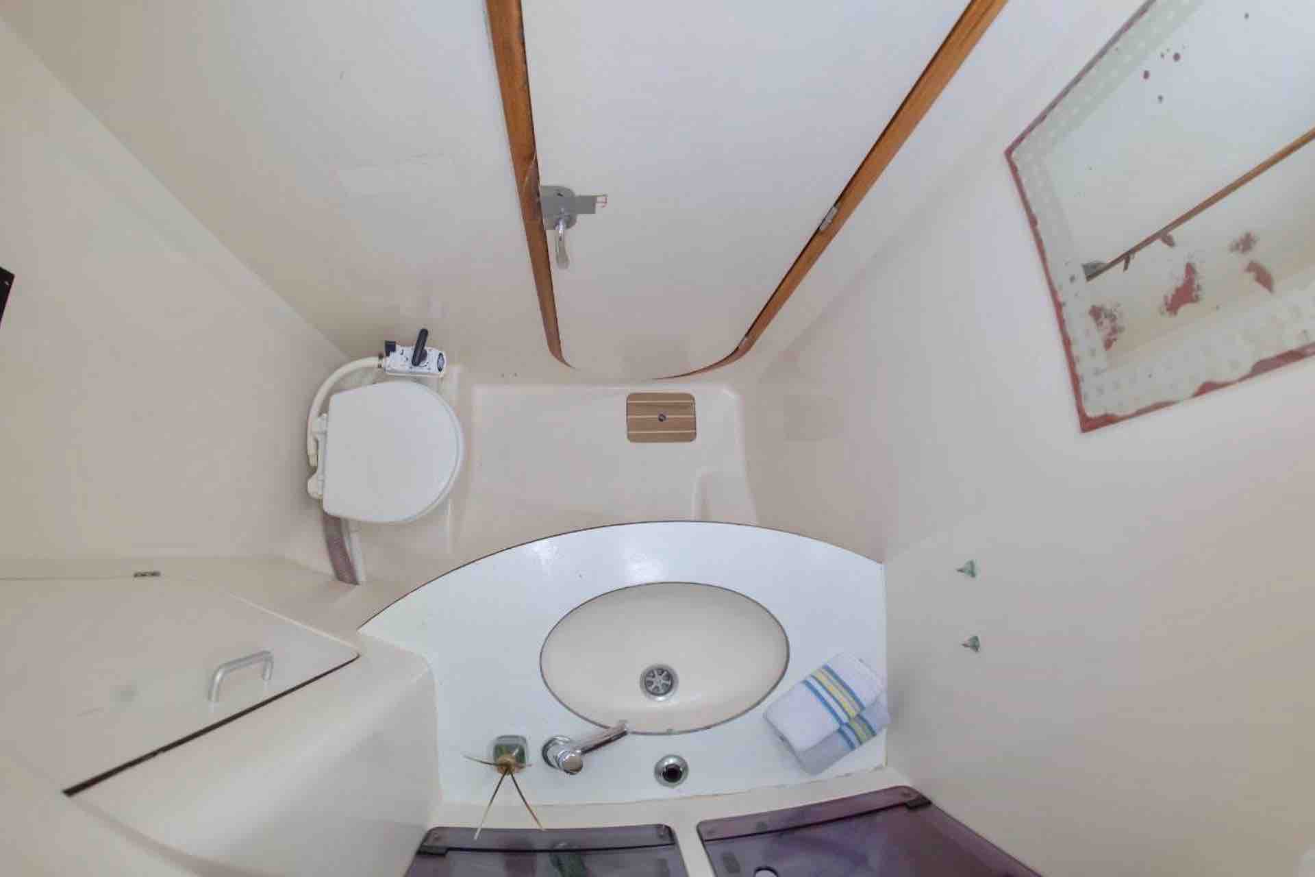 San Blas sailing charter sailboat bathroom