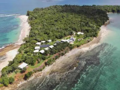 Las Perlas island Sonny Island Resort Panama aerial view