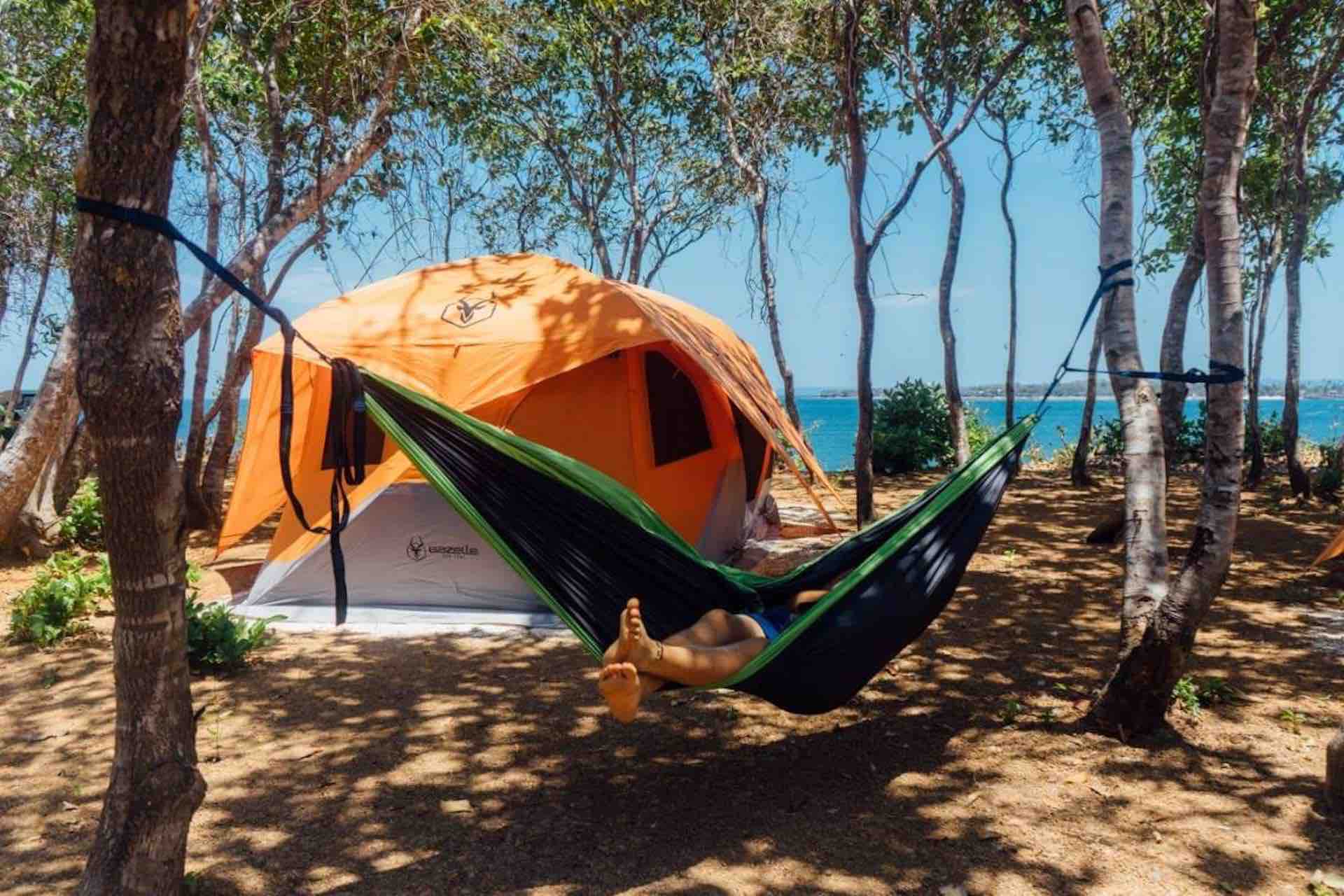 Las Perlas island Sonny Island Resort Panama hammock and tent