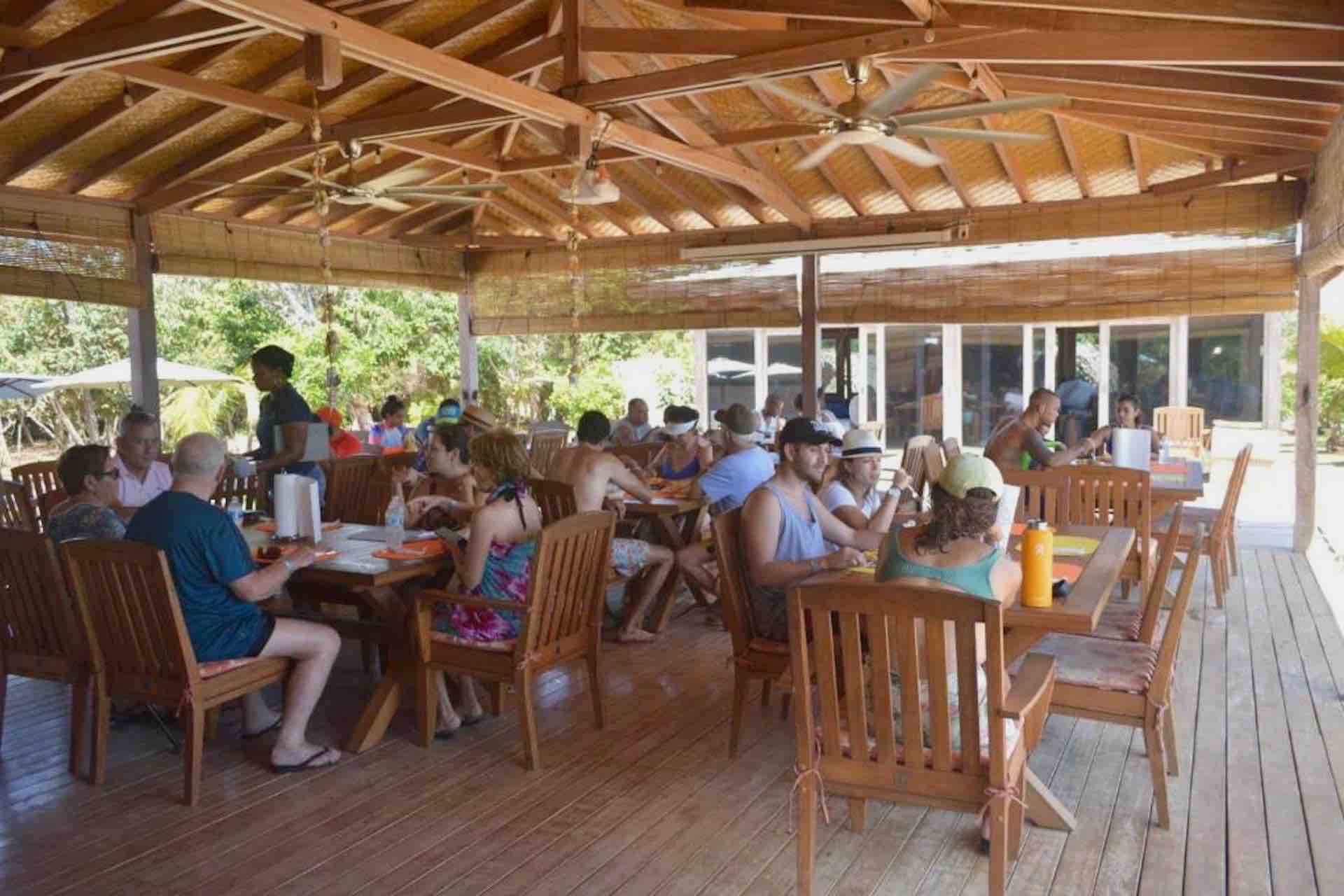 Las Perlas island Sonny Island Resort Panama restaurant with guests