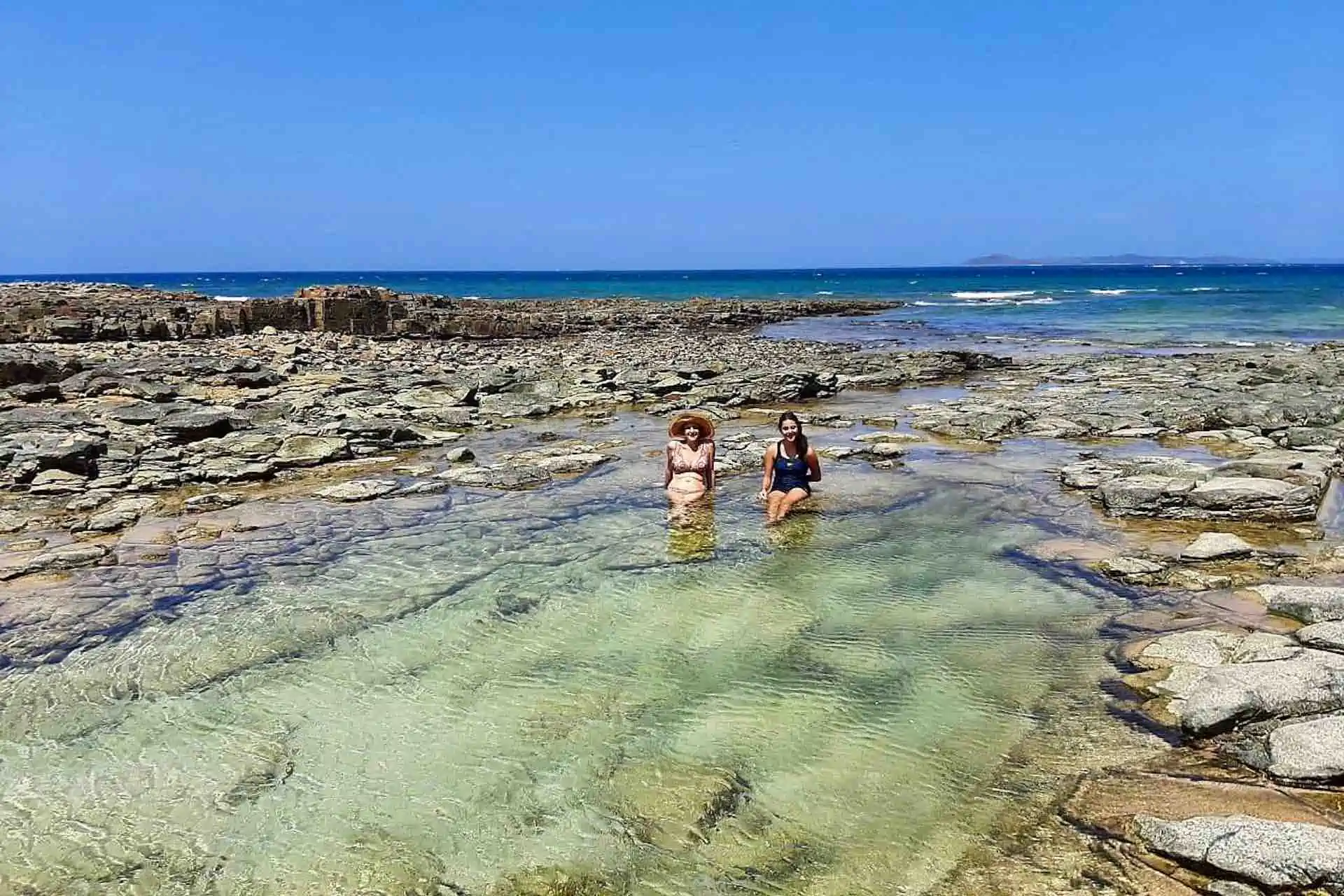 Las Perlas island Sonny Island Resort Panama tide pool