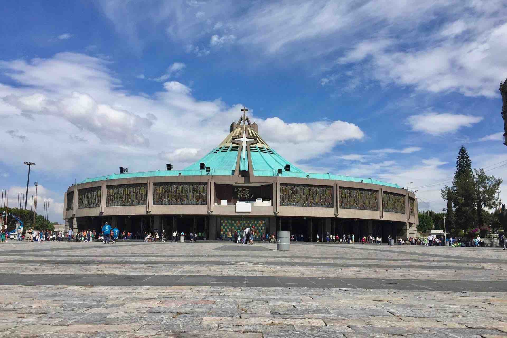 Visita a la basílica de Guadalupe Ciudad de México 1