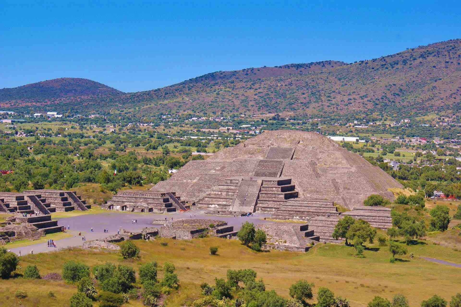 Pirámides de Teotihuacán pirámides y palacio