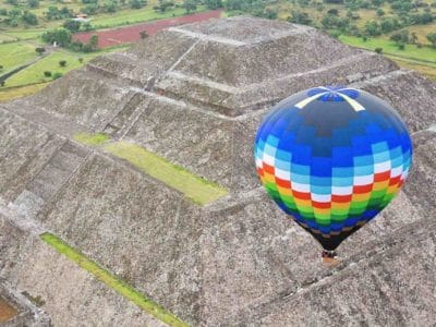 Teotihuacan hot air balloon with pyramid