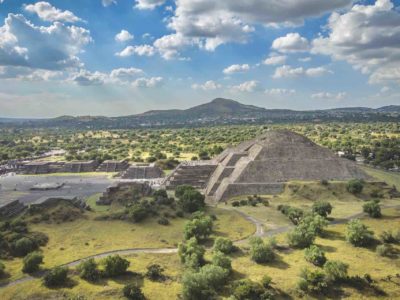 Teotihuacán drone aerial view tour
