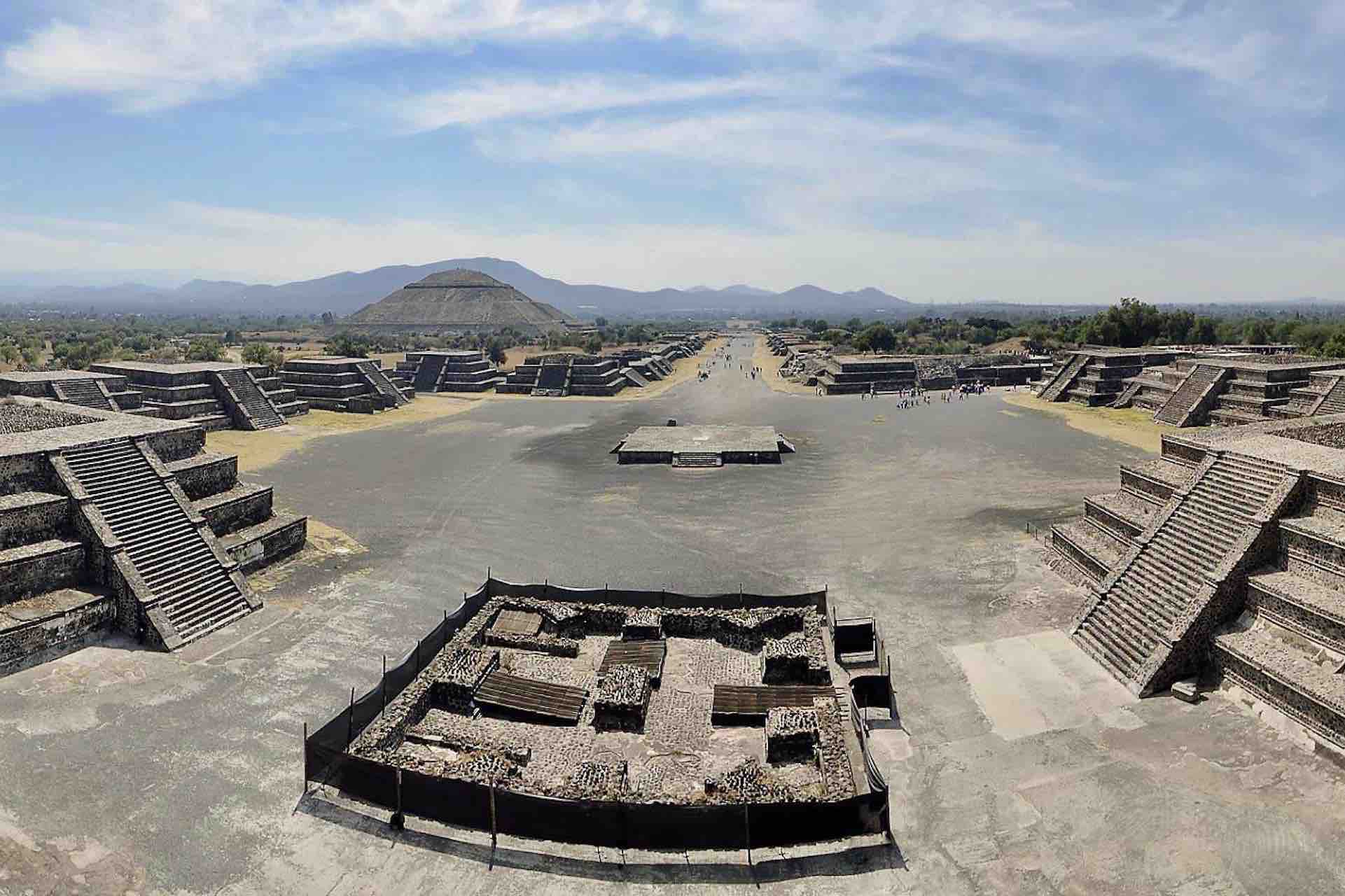 Teotihuacán pyramids Mexico tour