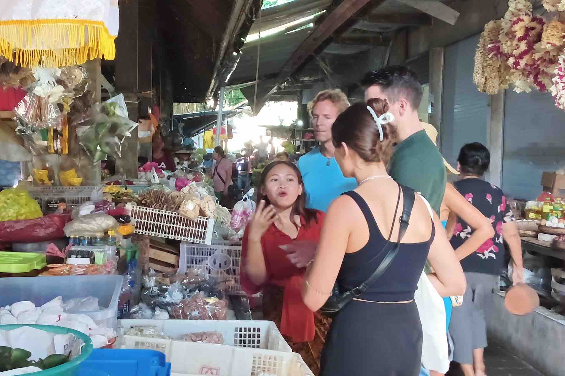 Bali cooking class at local market
