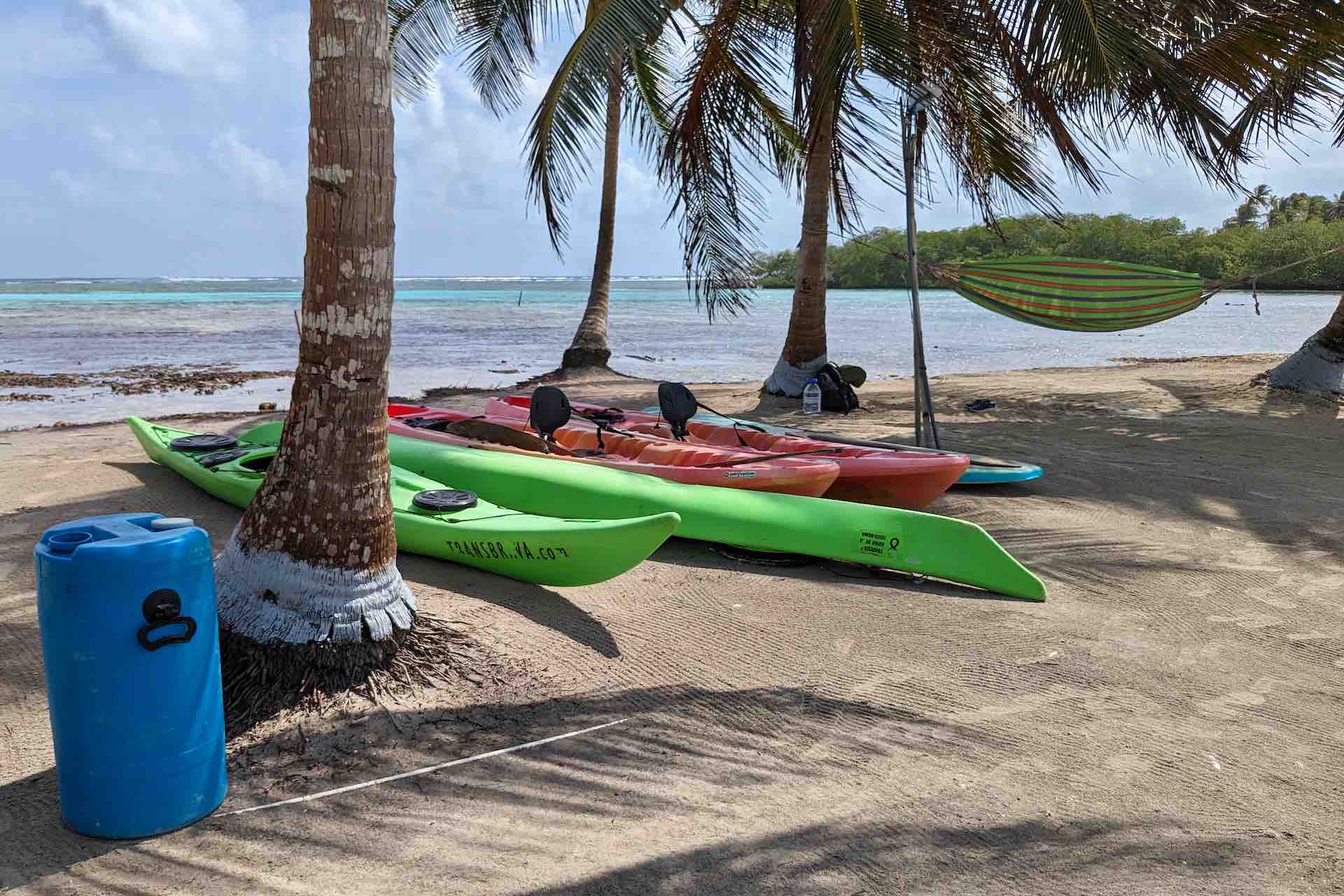 Isla Miryadup San Blas vacation island private cabins free kayaks