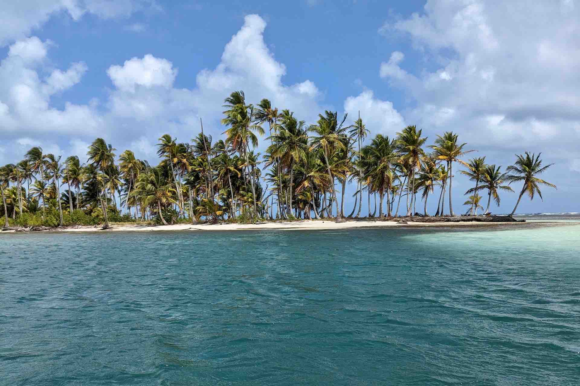 Isla Miryadup San Blas vacation island private cabins paradise beach