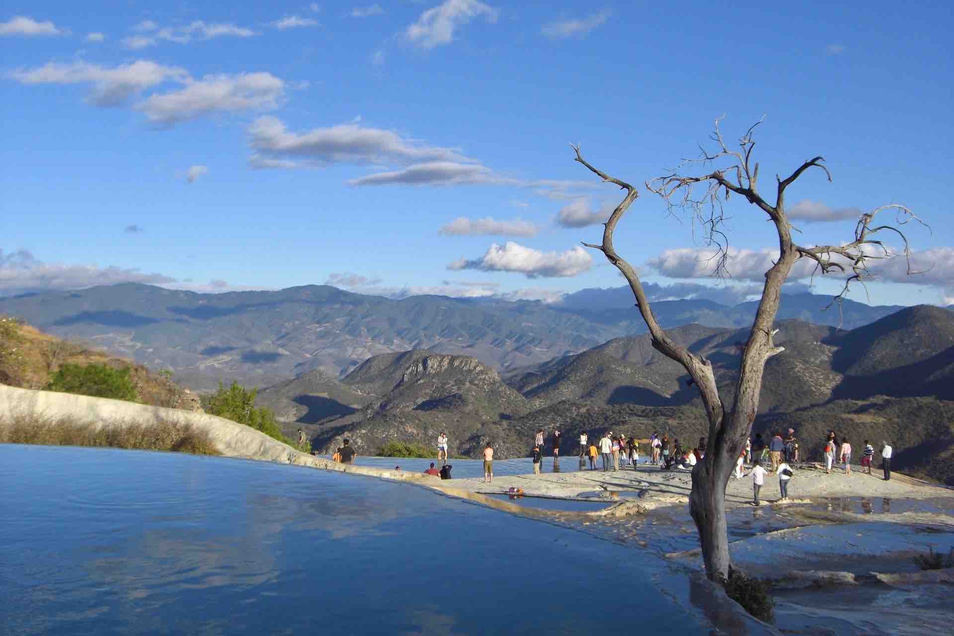 Hierve el agua teotitlan tree of tule yagul tour pool basins tour guests