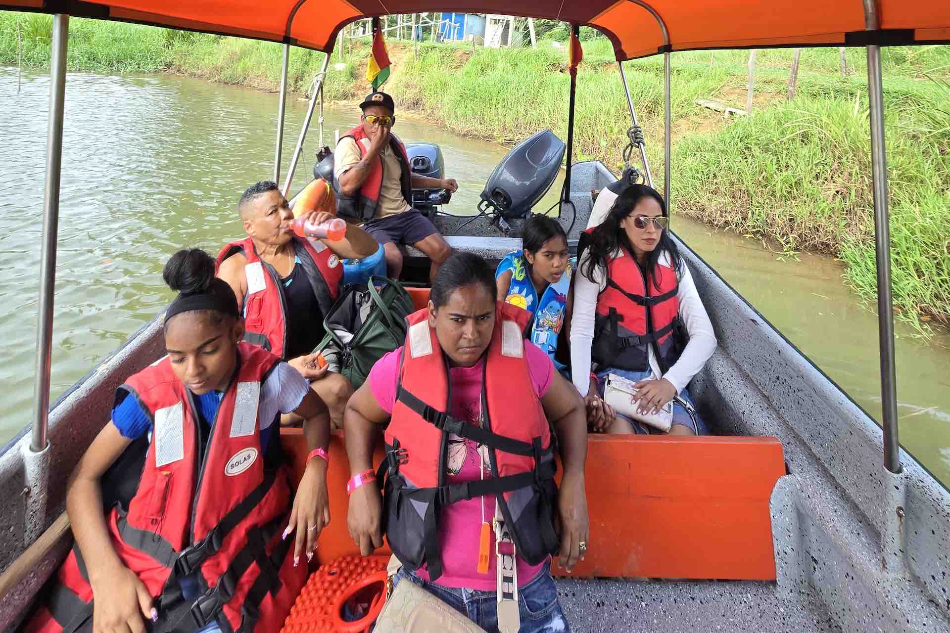 Guests traveling by boat on a San Blas Islands tour