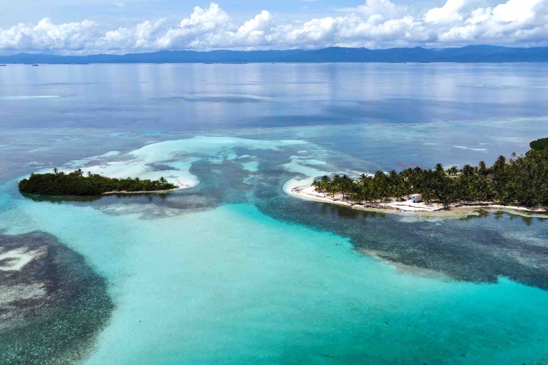 San Blas islands tour Holandeses panama island paradise drone aerial view