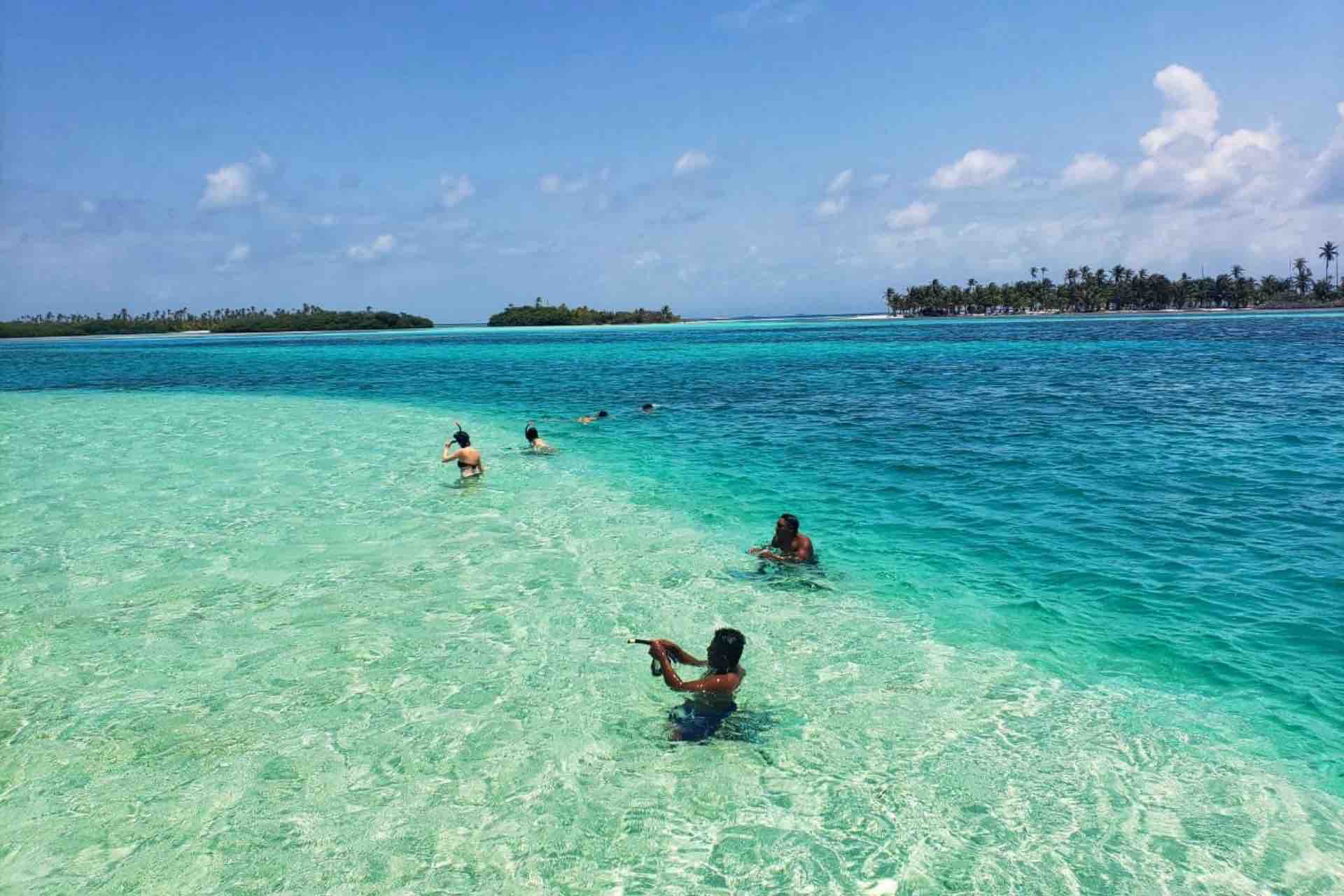 San Blas islands tour Holandeses panama snorkeling
