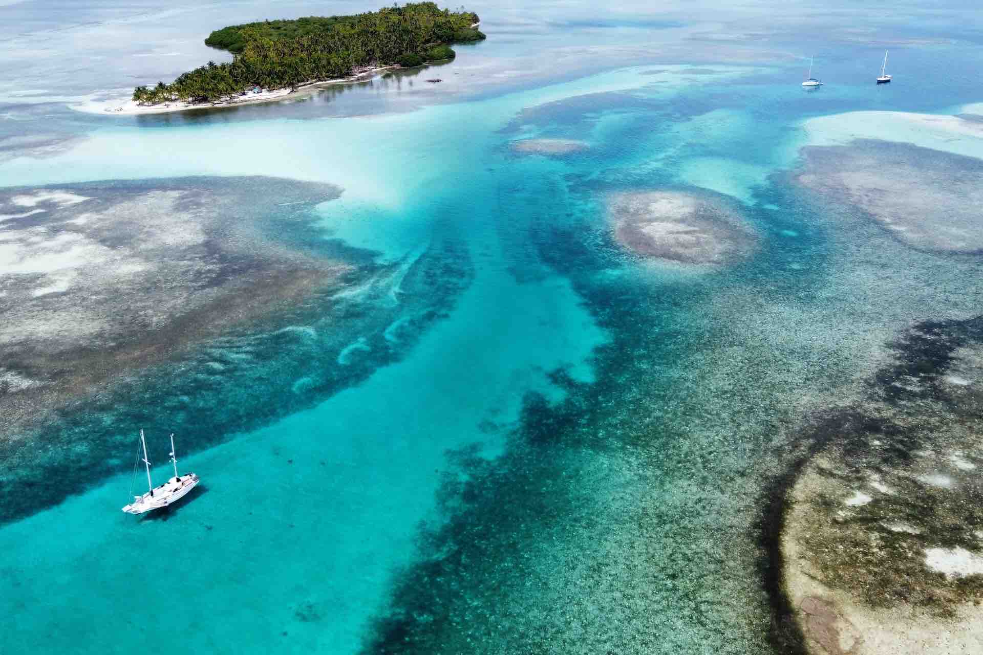 Explore Our San Blas Islands Tour To Remote Holandeses Cays